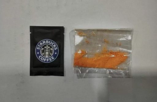 泰缅边境发现的包装酷似“避孕套”的毒品