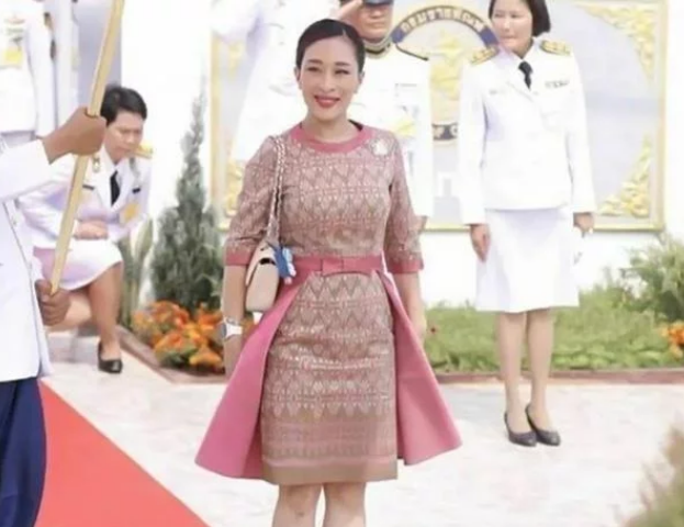 仍处于昏迷状态