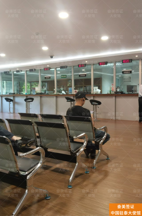 泰国机场遣返与护照扣留:原因解析与应对指南