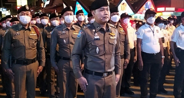 泰国芭提雅警方保障圣诞节和新年期间游客旅游安全